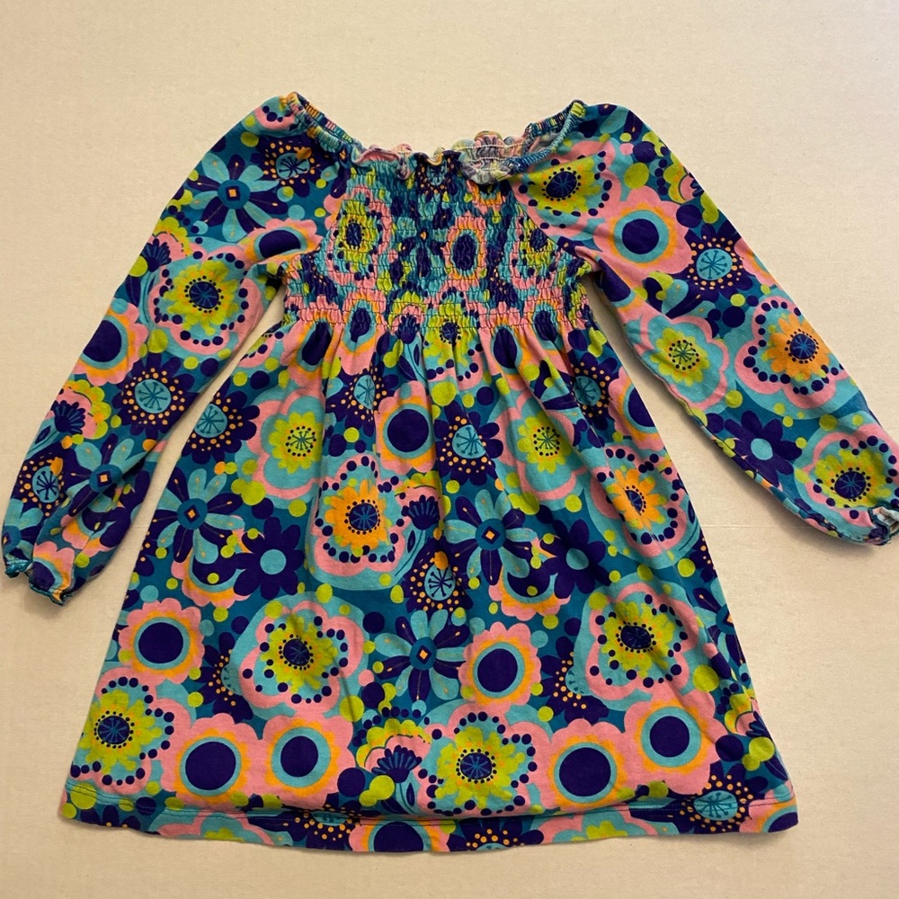 JK girls size 4T